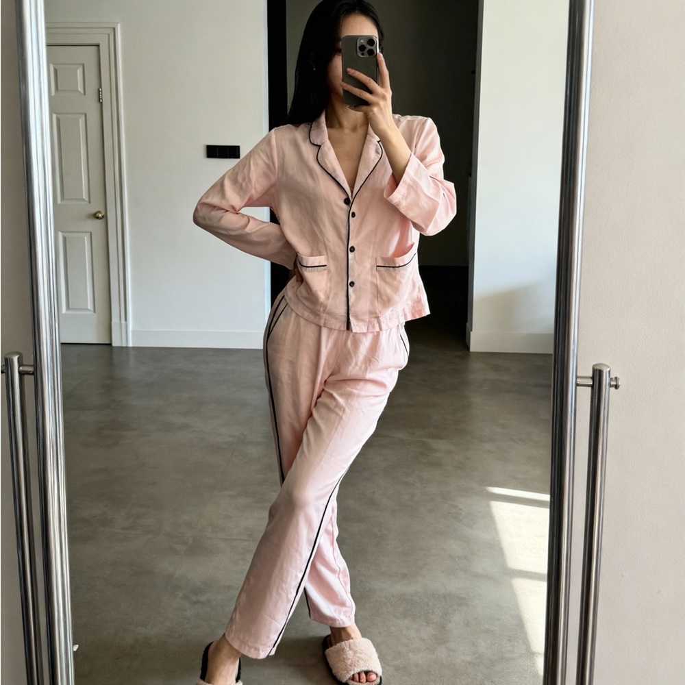 Forever 21 Pink Pajama Set with Black Trim